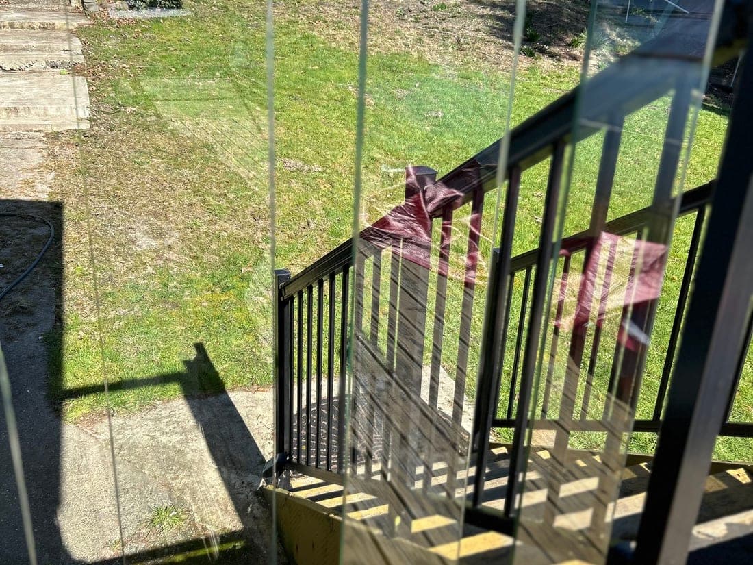 Crystal-clear, streak-free window glass after a professional cleaning